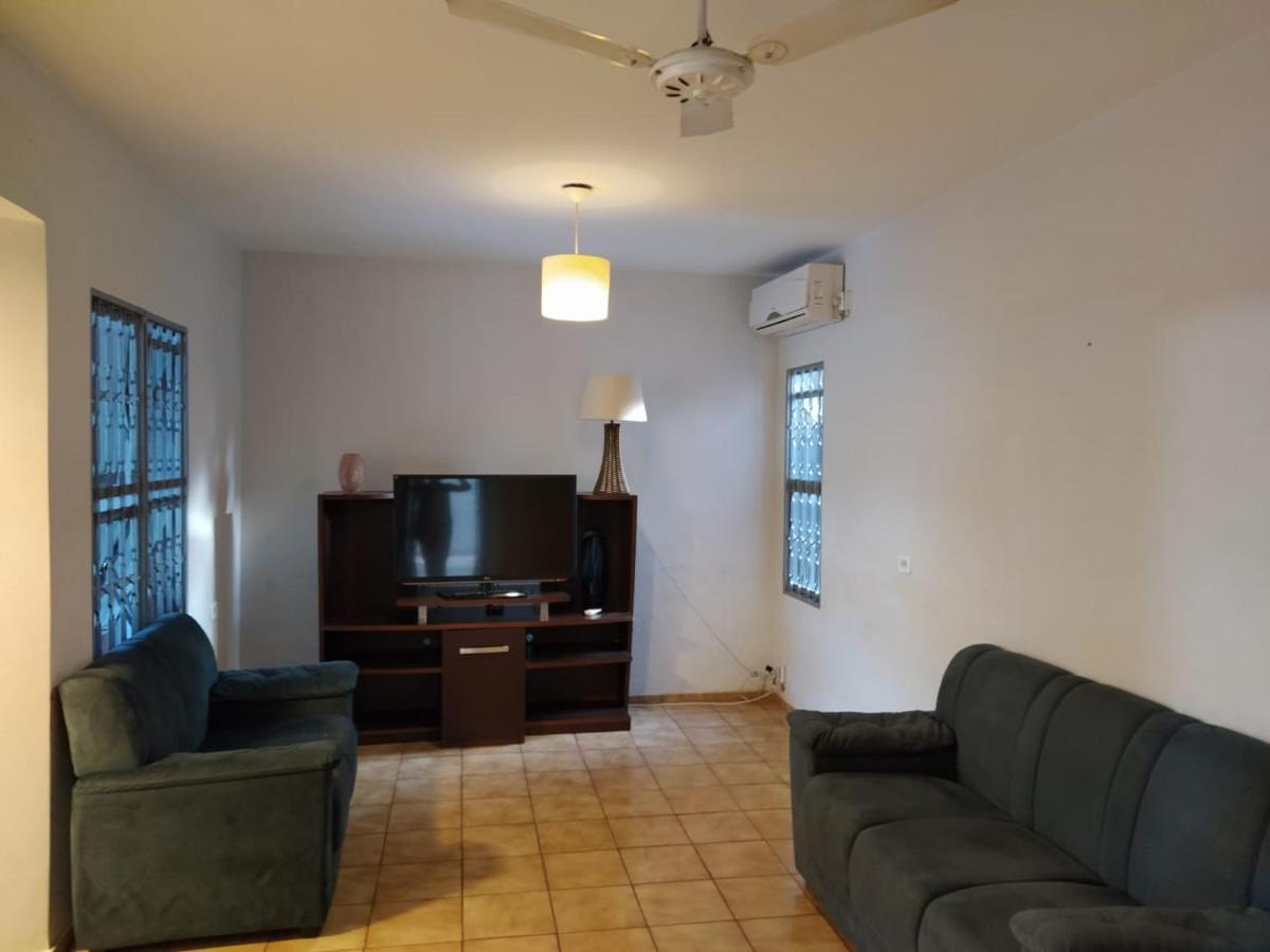 فيلا Dourados Guest Flat House المظهر الخارجي الصورة